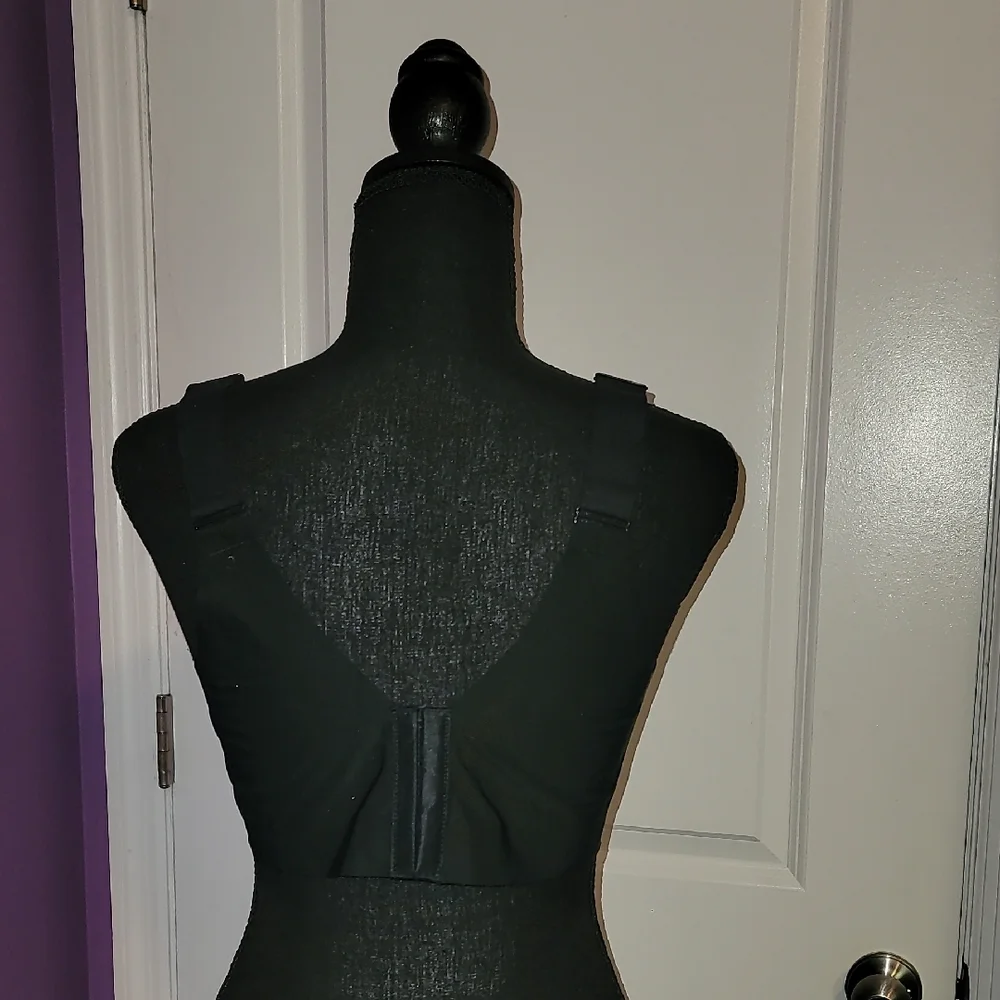 Cacique Black Unlined No Wire Bra Sz: 14/16 NWT - Picture 5 of 8